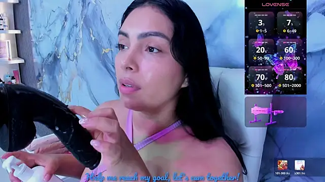 Snapshot of evelinn_belen chatting on 06.26.26 evelinn belen online show from 06.26.26