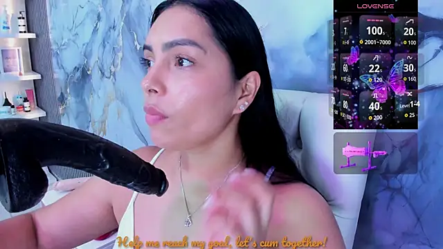 Snapshot of evelinn_belen chatting on 06.27.26 evelinn belen online show from 06.27.26