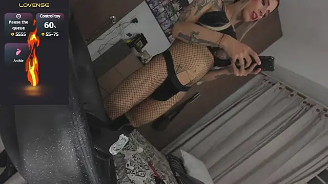 MissIvanna online show from 03.18.25