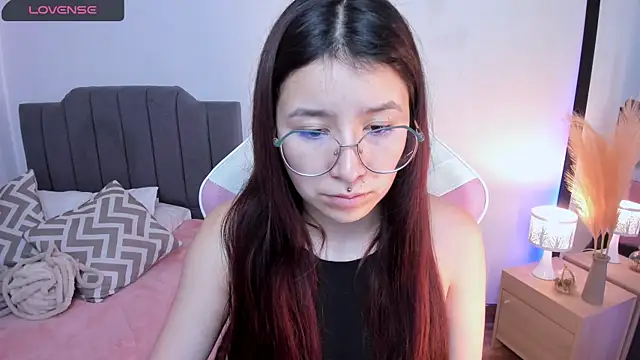 Amy joones online show from 04.28.26