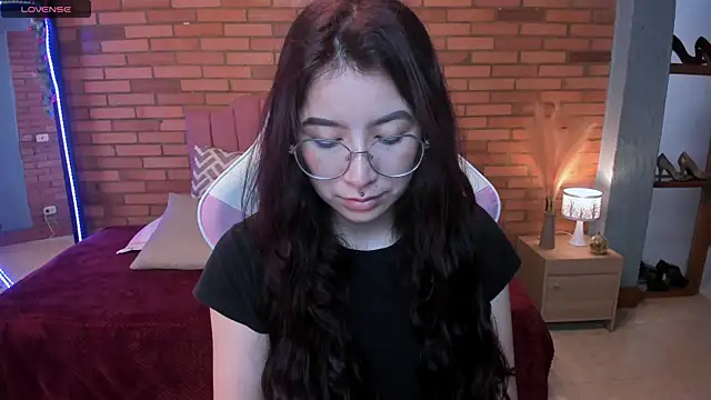 Amy joones online show from 06.10.26