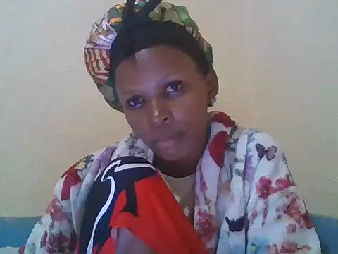 Snapshot of CharlotteDee chatting on 11.02.25 CharlotteDee online show from 11.02.25