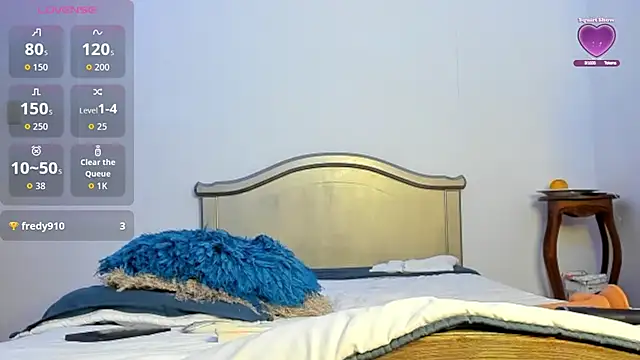 Snapshot of marlynmartinez chatting on 11.08.25 marlynmartinez online show from 11.08.25