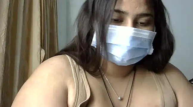 Snapshot of cutelady65 chatting on 01.26.25 cutelady65 online show from 01.26.25