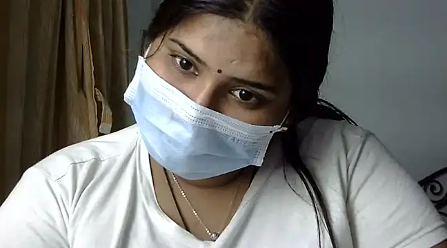 Snapshot of cutelady65 chatting on 02.08.25 cutelady65 online show from 02.08.25