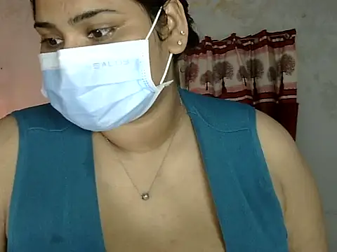 Snapshot of cutelady65 chatting on 09.20.25 cutelady65 online show from 09.20.25