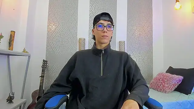 Nikolay Gregori online show from 03.18.25