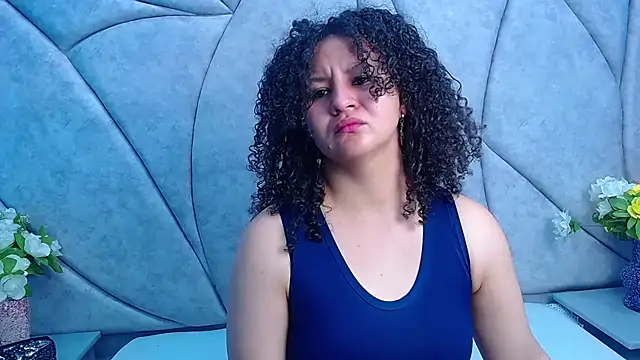 Snapshot of AlaSmith chatting on 02.19.25 AlaSmith online show from 02.19.25