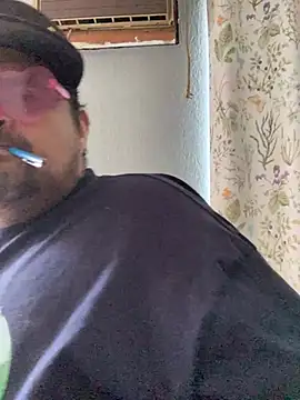 Miguel16i online show from 03.04.25