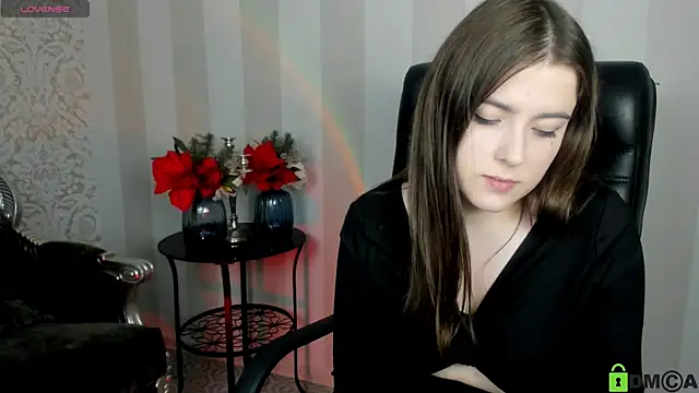 Haley Gars online show from 10.04.25