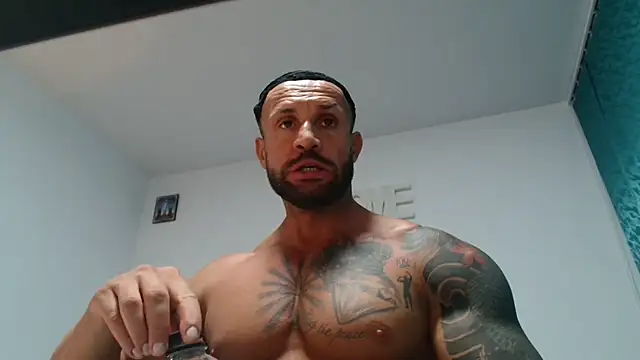 Magnificmuscles89 online show from 05.24.26