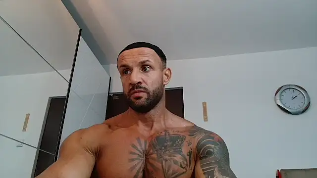 Magnificmuscles89 online show from 06.15.26