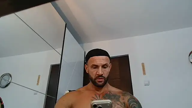 Magnificmuscles89 online show from 06.20.26