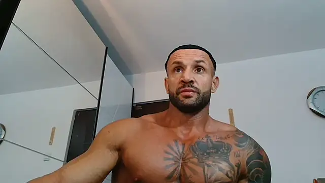 Magnificmuscles89 online show from 06.24.26