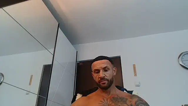 Magnificmuscles89 online show from 07.17.26