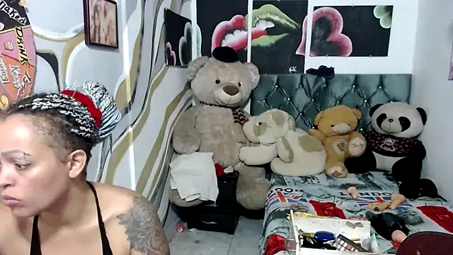 manzanahot9 online show from 09.13.25