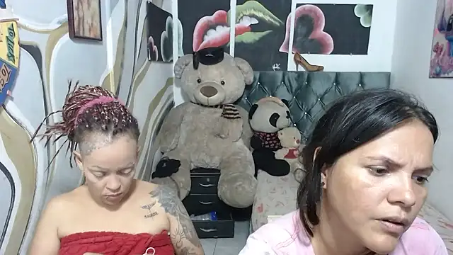 manzanahot9 online show from 07.25.26