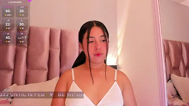 Snapshot of NikyBrookss chatting on 02.07.25 NikyBrookss online show from 02.07.25