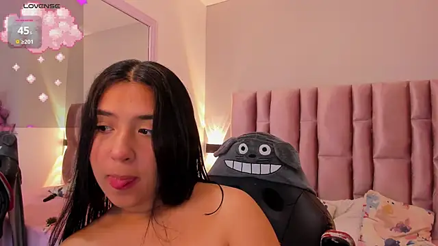 Snapshot of NikyBrookss chatting on 09.24.25 NikyBrookss online show from 09.24.25