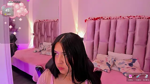 Snapshot of NikyBrookss chatting on 09.28.25 NikyBrookss online show from 09.28.25