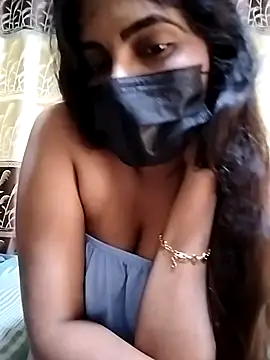 SLZAARA online show from 12.10.24