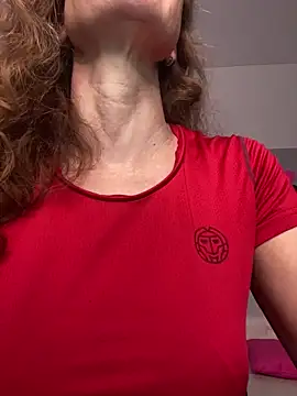 AnnikaRose online show from 12.14.25