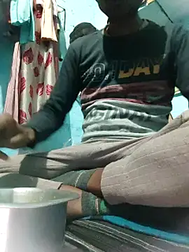 Snapshot of sexyshivamhot chatting on 02.24.25 sexyshivamhot online show from 02.24.25