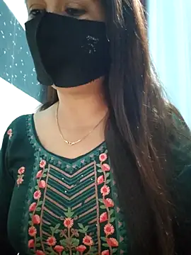 Aishwaryaa 69 online show from 03.18.25