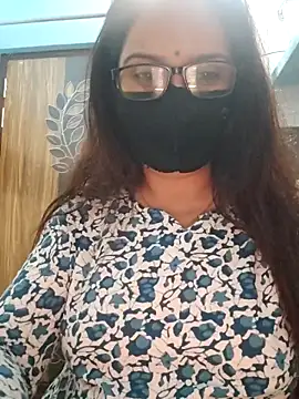 Aishwaryaa 69 online show from 10.16.25