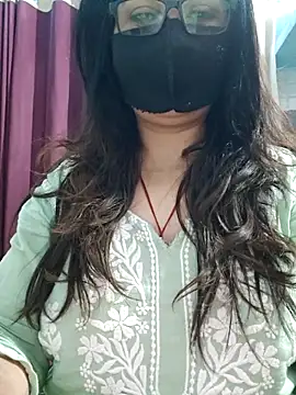 Aishwaryaa 69 online show from 04.29.26