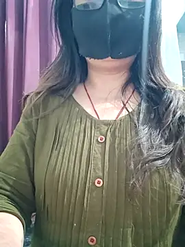 Aishwaryaa 69 online show from 04.30.26
