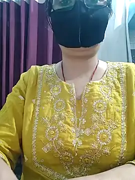 Snapshot of Aishwaryaa_69 chatting on 05.08.26 Aishwaryaa 69 online show from 05.08.26