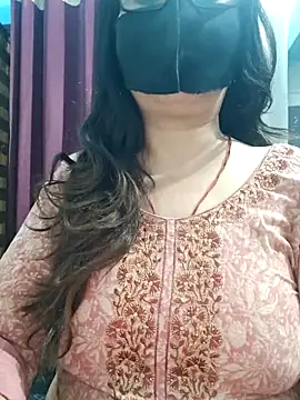 Snapshot of Aishwaryaa_69 chatting on 05.12.26 Aishwaryaa 69 online show from 05.12.26