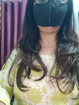 Snapshot of Aishwaryaa_69 chatting on 05.15.26 Aishwaryaa 69 online show from 05.15.26
