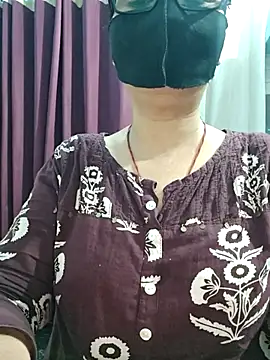 Snapshot of Aishwaryaa_69 chatting on 06.02.26 Aishwaryaa 69 online show from 06.02.26