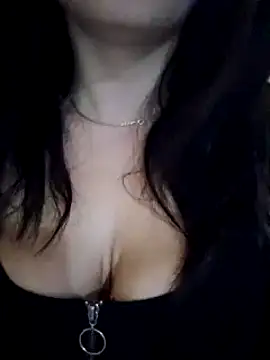 Snapshot of Kitty_Doll69 chatting on 02.06.25 Kitty Doll69 online show from 02.06.25
