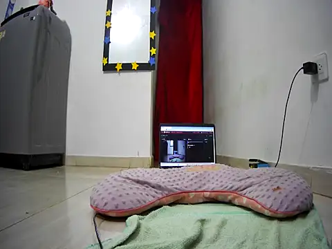 liam-65 online show from 11.18.25