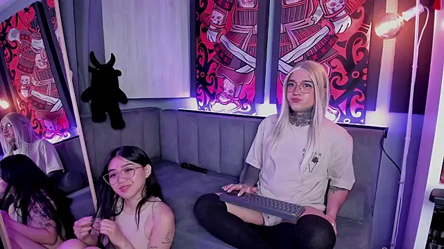 JadeyKhada online show from 02.22.26