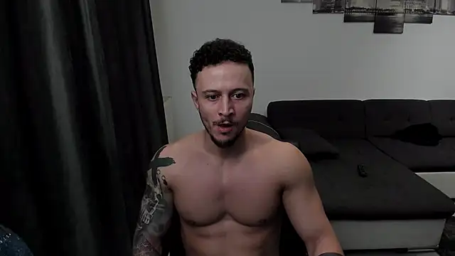 Richarddarell1 online show from 02.21.25