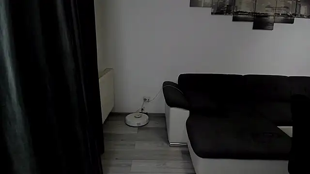 Richarddarell1 online show from 10.23.25