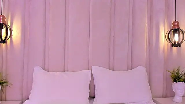 bonniekim  online show from 02.26.25