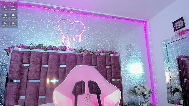 Leiaa  online show from 01.07.25