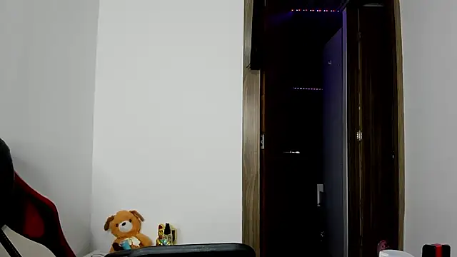 Sweet-Suck69 online show from 02.26.25