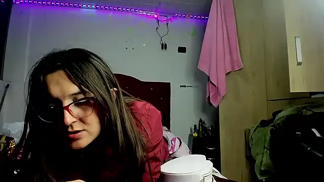 Sweet-Suck69 online show from 03.23.25