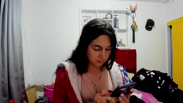 Sweet-Suck69 online show from 04.21.26