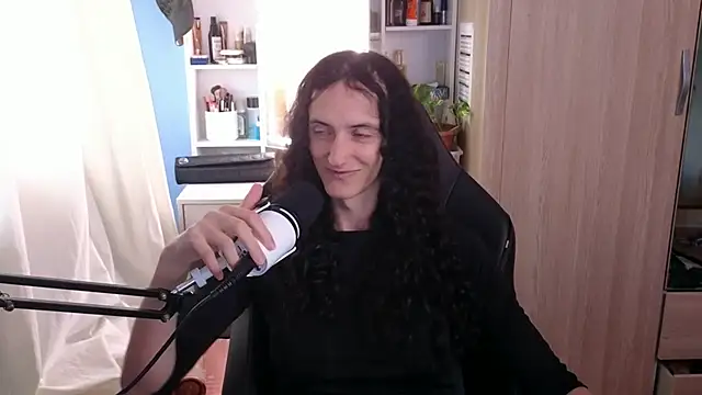 MemiKouki online show from 06.10.26
