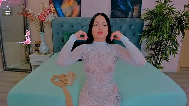 MichelleReys online show from 02.06.25