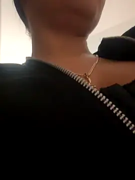 MichelleReys online show from 09.15.25