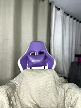 Miaa love6969 online show from 10.05.25