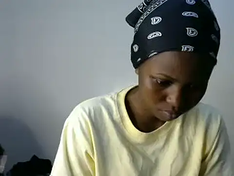 Snapshot of Kasweet_Lee chatting on 02.03.25 Kasweet Lee online show from 02.03.25